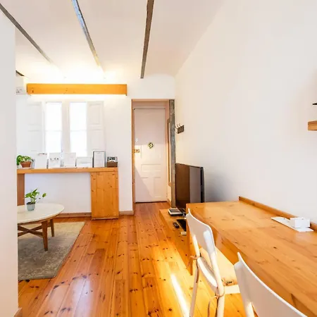 52cir1072 - Cozy In The Heart Of Gracia Apartment